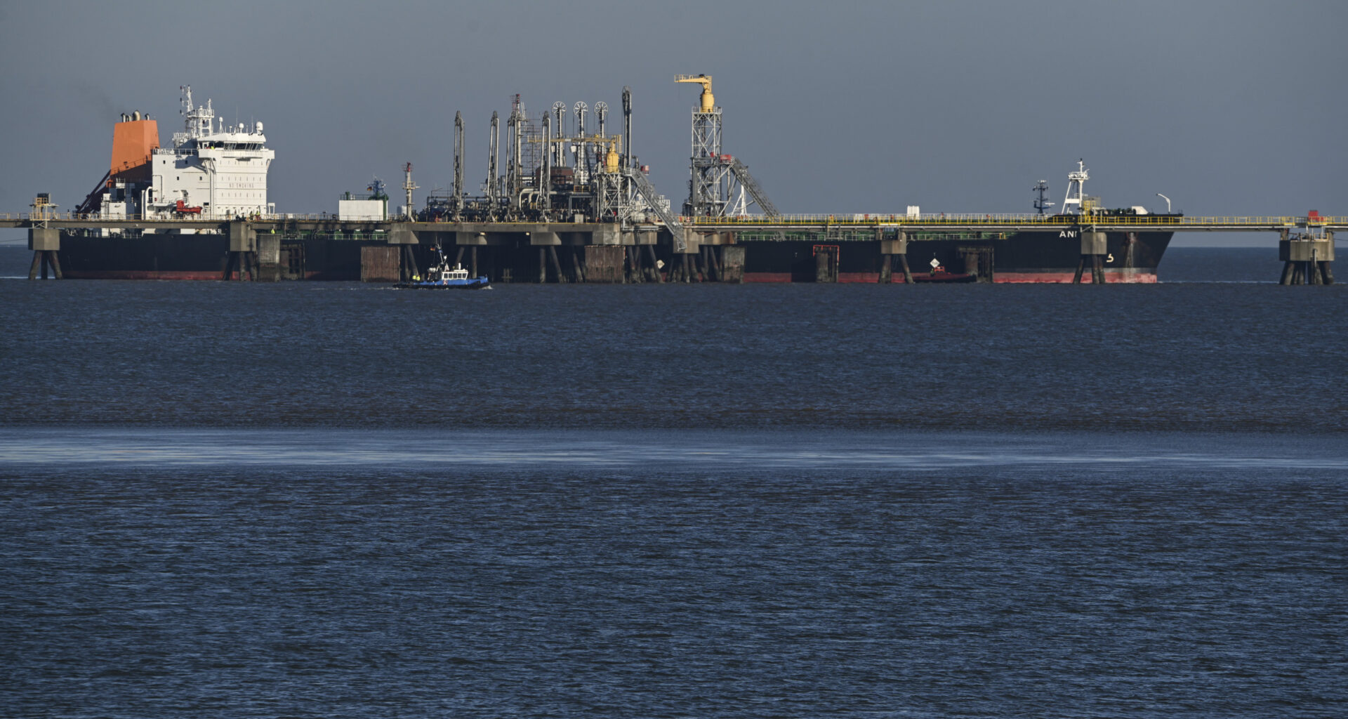 Russian Tanker With 40,000 Tons of Oil