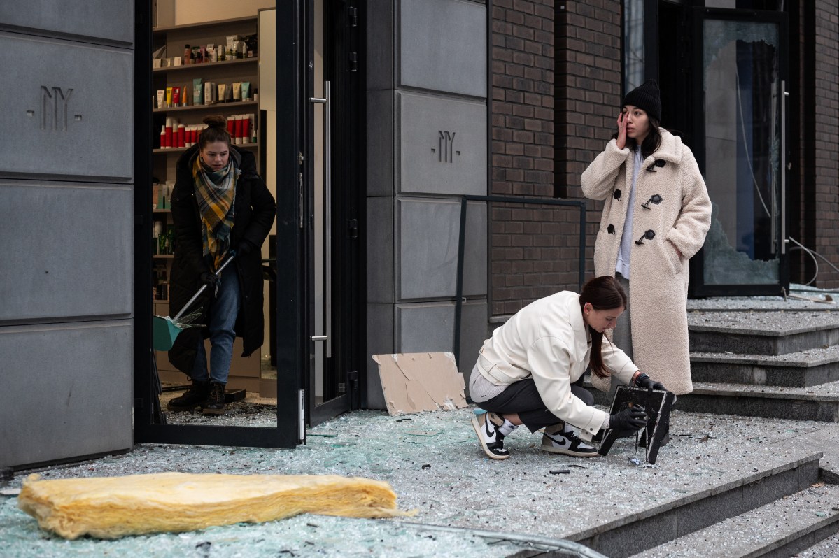 Switzerland’s new S status policy for Ukrainian refugees SWI swissinfo.ch