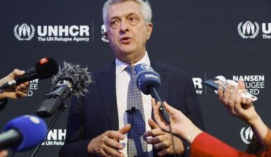 U.N. refugee chief calls for cooperation to secure return of Syrians to homeland