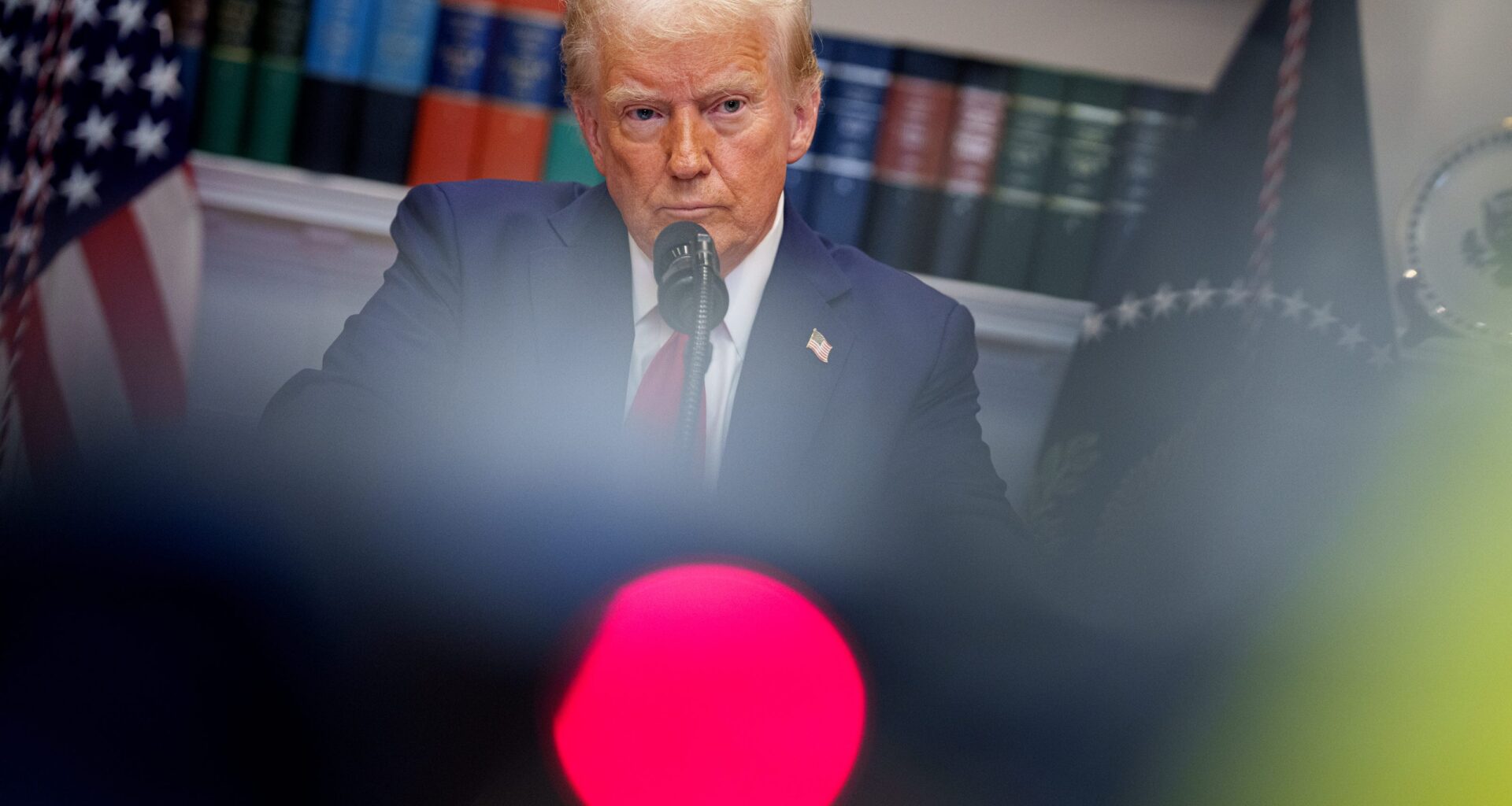 Trump threatens Russia with sanctions in attempt to end Ukraine war