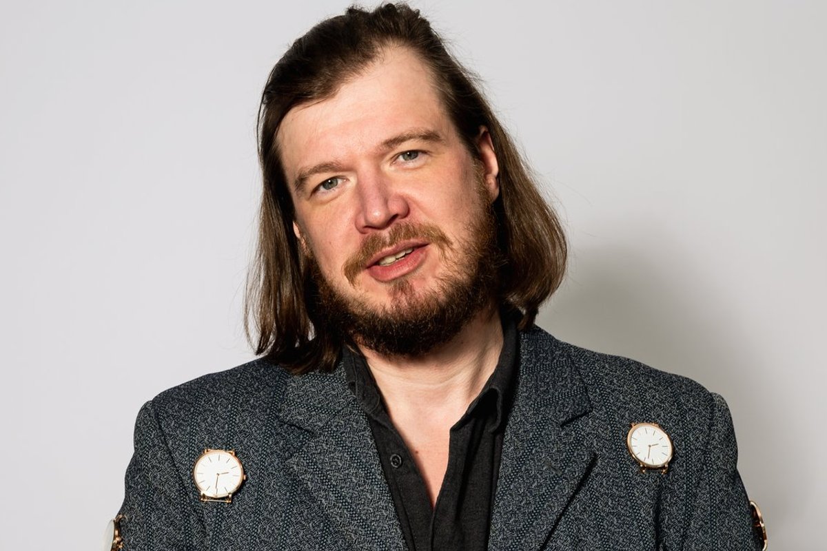 NÄDALA ALBUM | Jarek Kasar viib kuulaja Charles Dickensist kaugemale