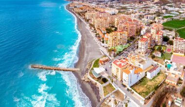 Is Spain really banning tourists?