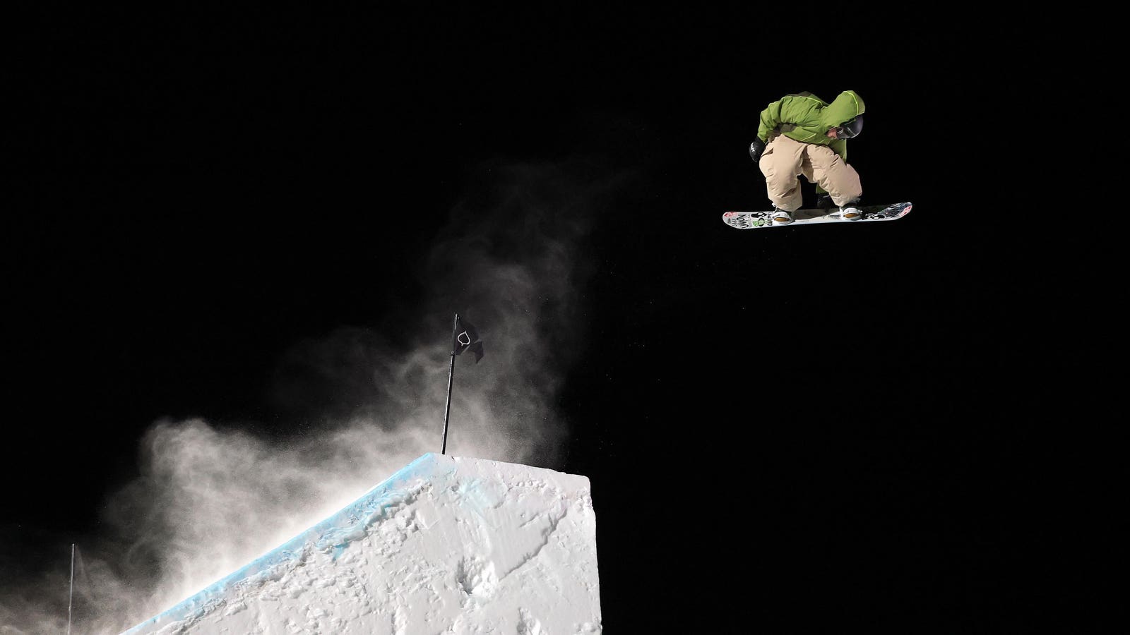 18-Year-Old Mia Brookes Is Britain’s Next Great Snowboarder