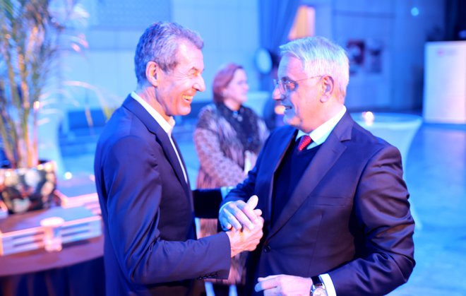 Stojan Petrič v družbi z ministrom Matjažem Hanom. FOTO: Blaž Samec/Delo