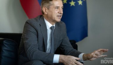 Poglejte, kje sta bila Golob in Gabrova, premier lokacije kar ni mogel prehvaliti (VIDEO)