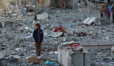 Israeli attacks kill dozens in Gaza with ceasefire talks set to resume | Israel-Palestine conflict News
