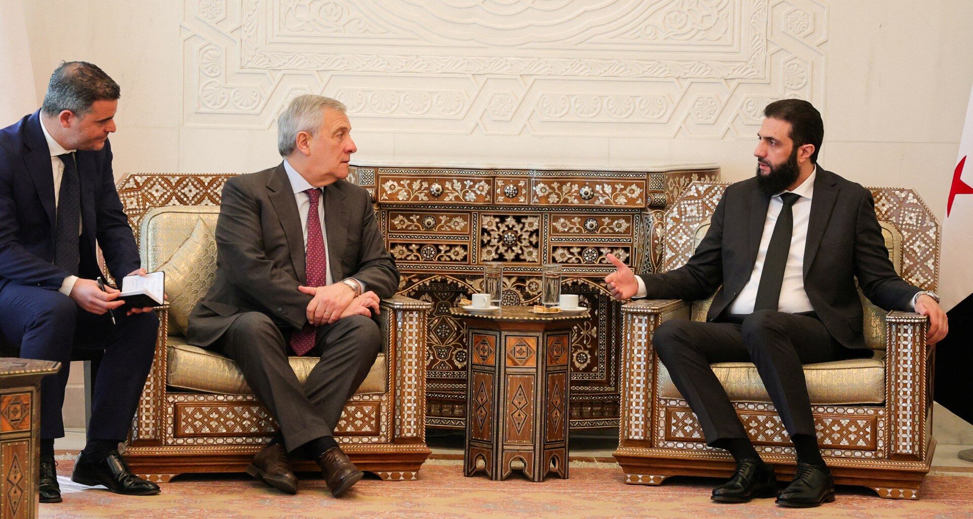 Italian FM meets Syria’s new rulers, discusses easing of EU sanctions | Syria's War News