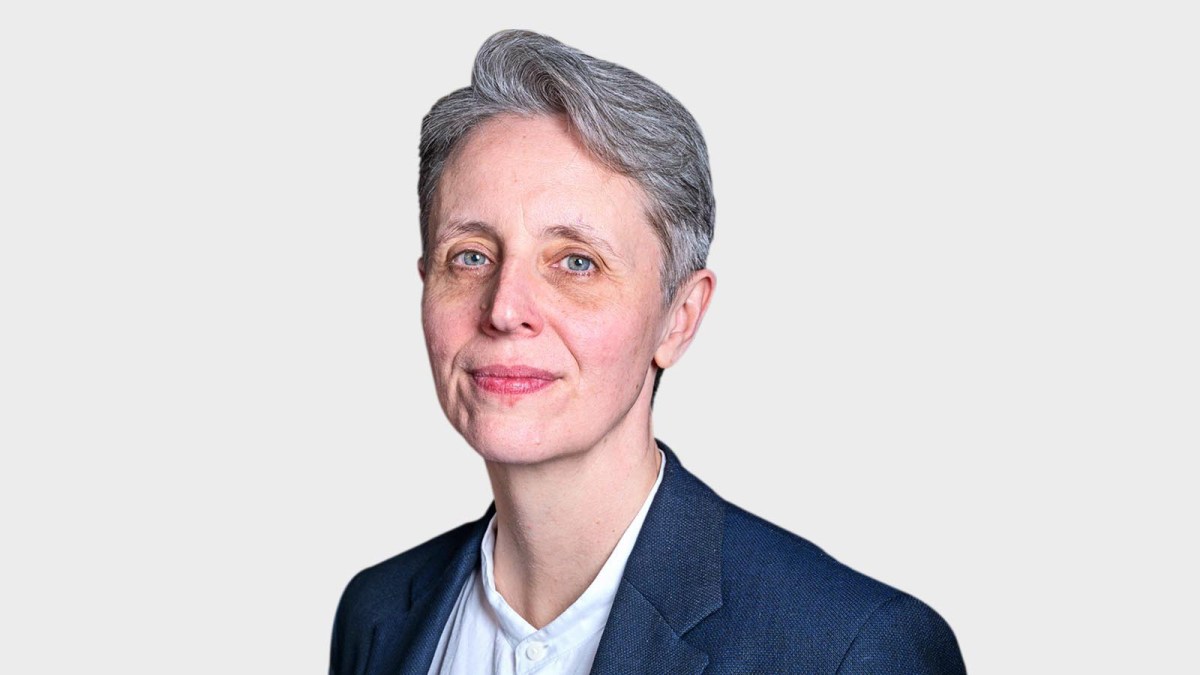 Inauthentic, moi? No, this is the real Meghan