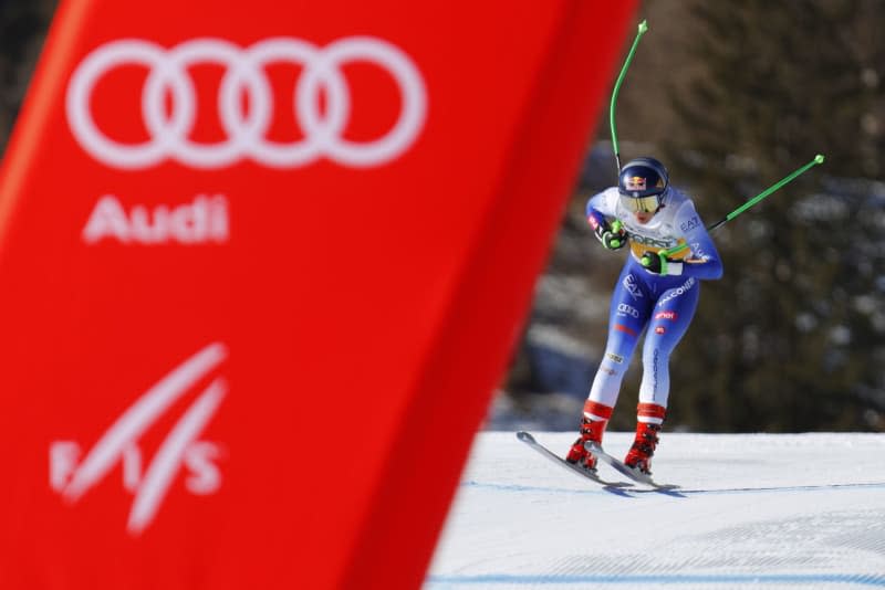Italy's Sofia Goggia in action during the Women's downhill of the AUDI FIS Alpine Skiing World Cup in Cortina D'ampezzo. Mattia Radoni/Ipa Sport / Ipa-Ag/LiveMedia/IPA/dpa