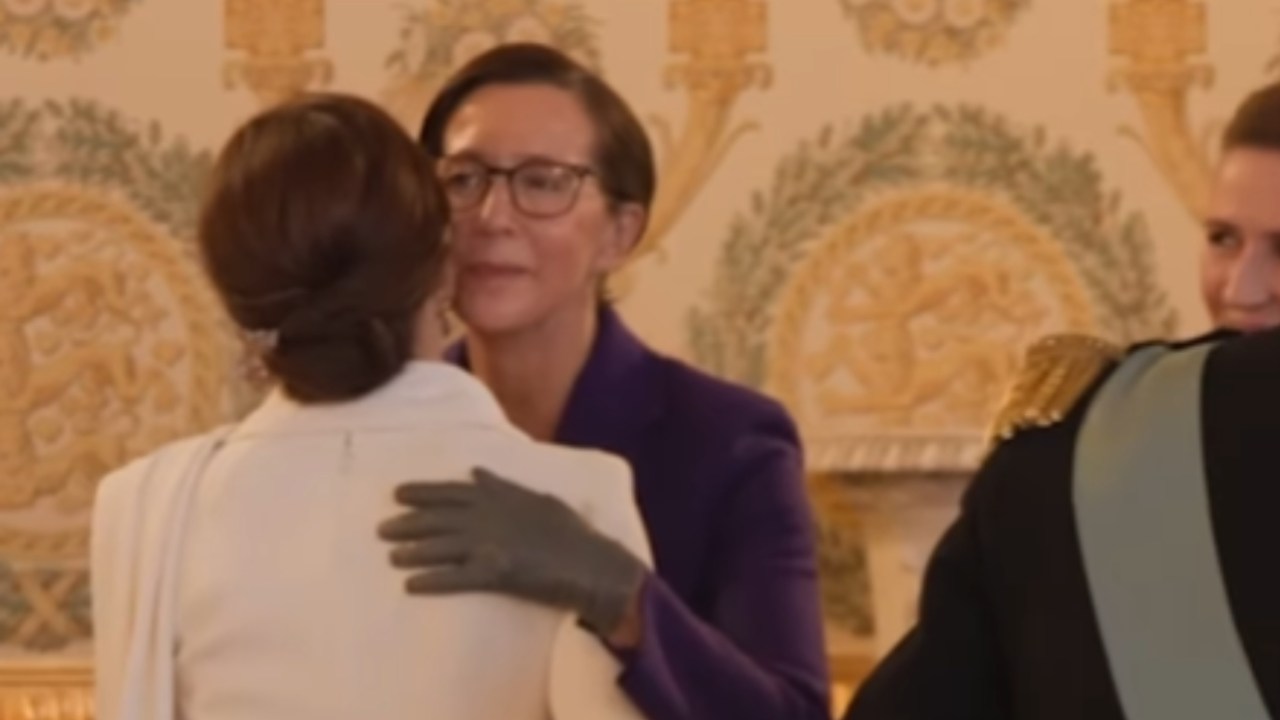 Queen Mary of Denmark and older sister, Hobart-based pharmacist Jane Stephens, share heartwarming moment together in never-before-seen footage