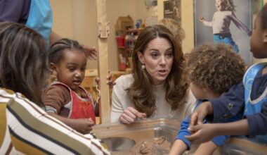 "Sweet" interaction between Princess Kate and schoolboy goes viral - Royals - News