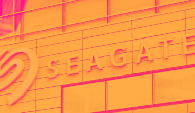 Seagate Technology (NASDAQ:STX) Reports Q4 In Line With Expectations But Quarterly Revenue Guidance Significantly Misses Expectations