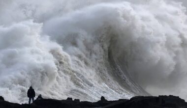 Storm Herminia brings heavy rain and 80mph winds with new Met Office warnings