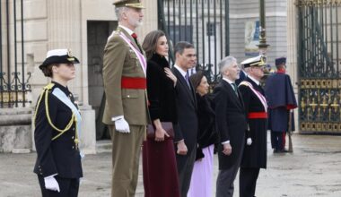 King Felipe VI and Queen Letizia, accompanied by Princess Leonor, preside over the Military Easter at the Royal Palace of Madrid.