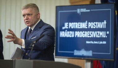 Zvrátenosti prišli na Slovensko zo západu, sloboda z východu, hovorí Fico a spochybňuje Zelenského