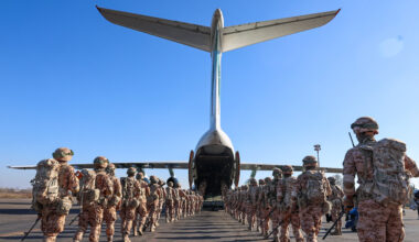 IRGC begins extensive military drills in western Iran
