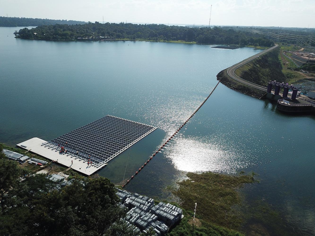 A floating solar farm operated by Egat at the Sirindhorn Dam in Ubon Ratchathani. In addition to solar power, authorities want to develop small modular reactors to promote greater use of clean energy.