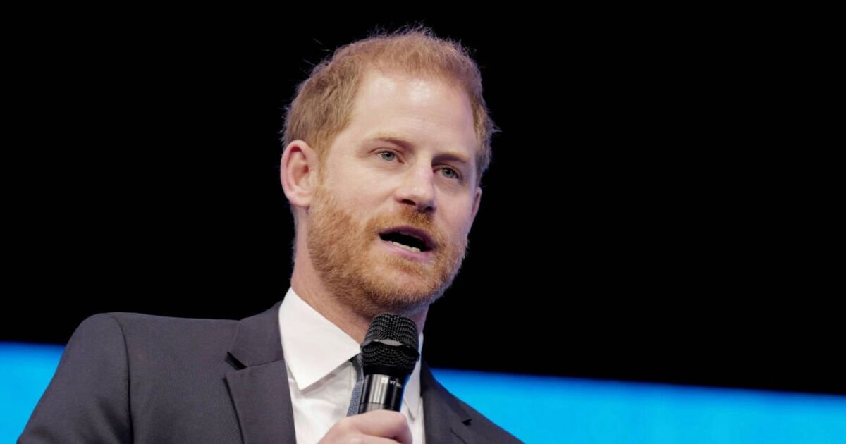 Royal Family LIVE: Inside Prince Harry's secret row with A-lister that 'left star raging' | Royal | News