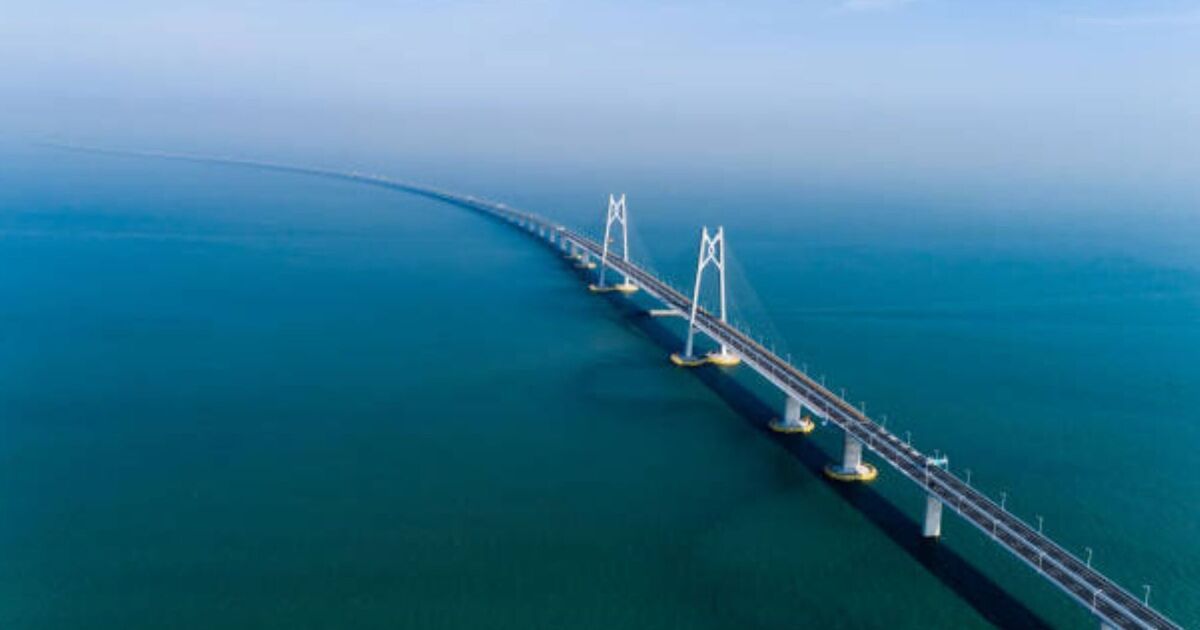 The insane £335bn bridge that would link UK and Ireland | UK | News