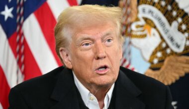 Donald Trump told the UK could get Greenland before him | Politics | News