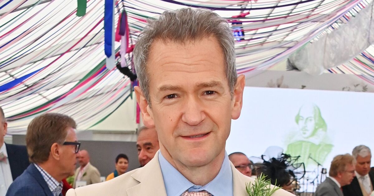 Pointless' Alexander Armstrong in family scandal with links to royals | Celebrity News | Showbiz & TV