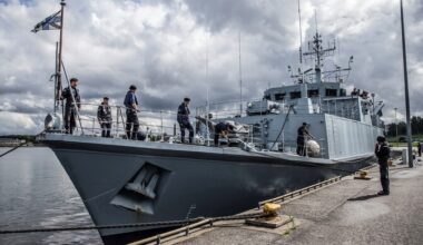 Estonian minehunter Sakala tracking Gulf of Finland shipping | News