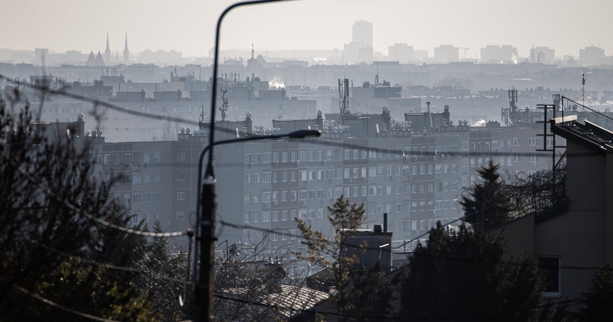 Slovakia threatens to cut aid to Ukrainian refugees as gas row deepens – The Irish Times