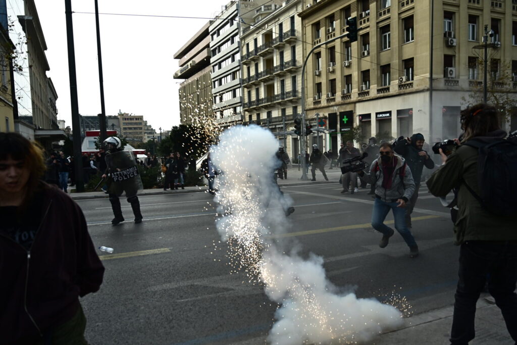 Χιλιάδες κόσμου στις συγκεντρώσεις για τα Τέμπη σε όλη την Ελλάδα