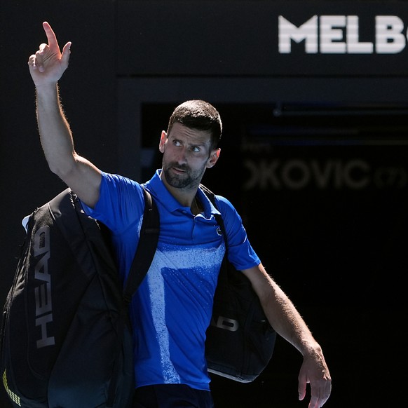 Novak Djokovic a abandonné en demi-finale à Melbourne vendredi