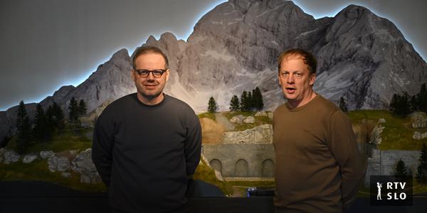 V Šenčurju odprli muzej Slovenija v malem