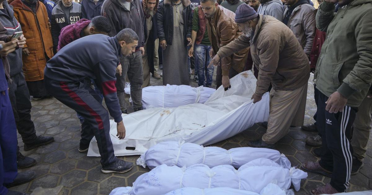 At least 30 people killed by Israeli strikes in Gaza as stalled ceasefire talks set to resume | News