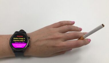 Smartwatch technology helps people quit smoking, n