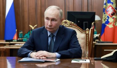Russia's Economic Pain Could Bring an End to Ukraine War This Year: Think Tank