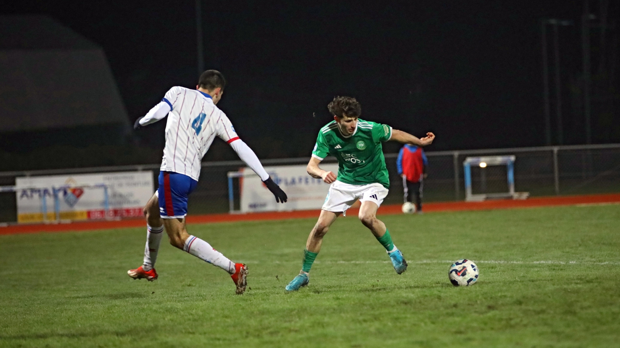 Alex Vernon a eu le nez creux pour offrir la victoire à Vineuil