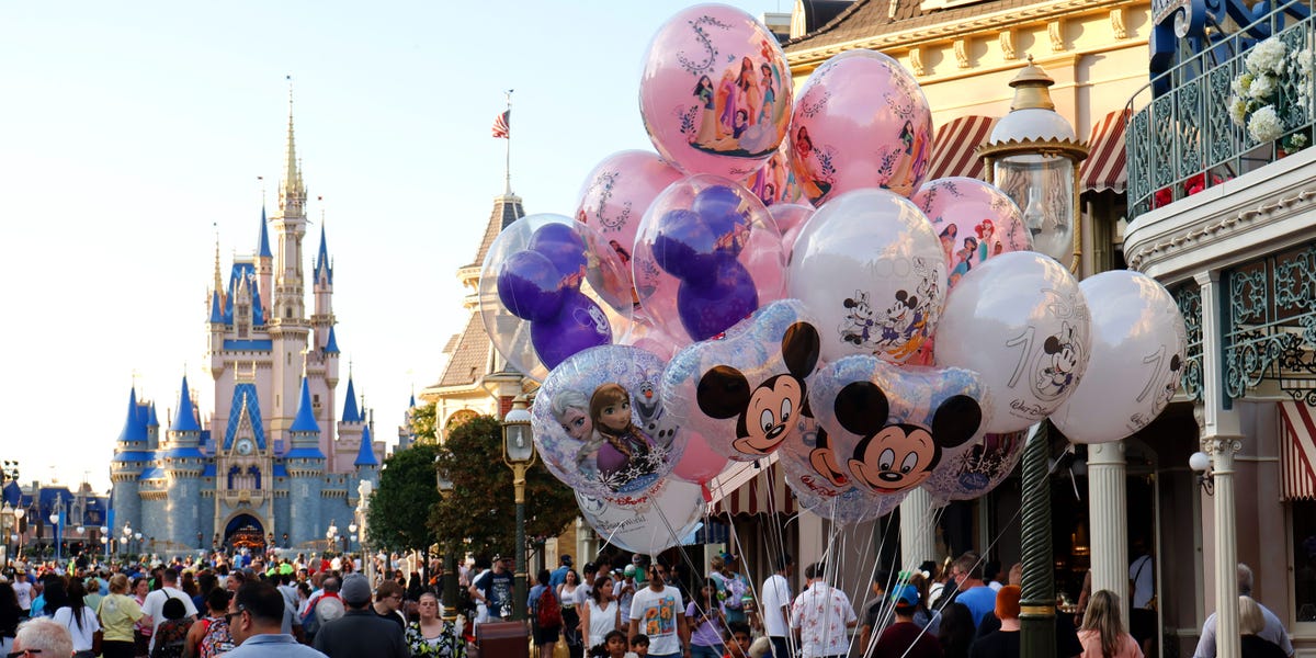 Ex-Disney World Worker Admits to Hacking Menus, Changing Allergy Info