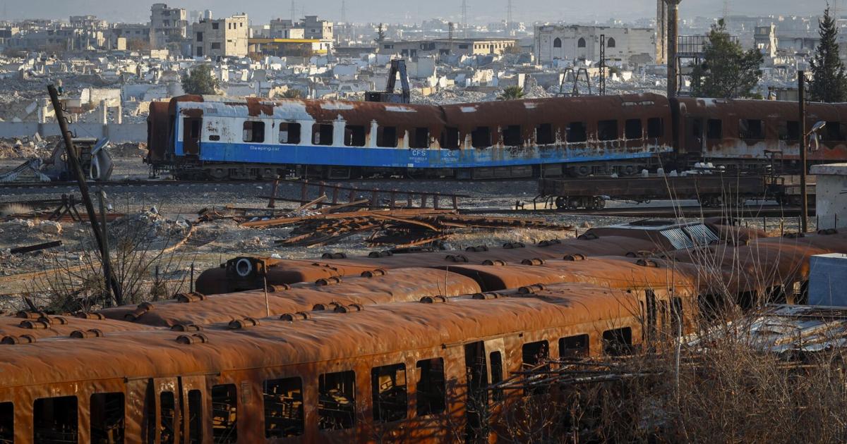 A train station was once the pride of Syria's capital. Some see it as a symbol of revival after war | Nation/World