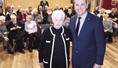 3 Summerlanders receive King Charles III medals | News