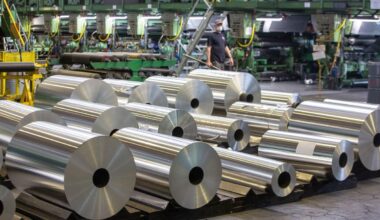 EU to Propose Russian Aluminum Ban in Sweeping Sanctions Package