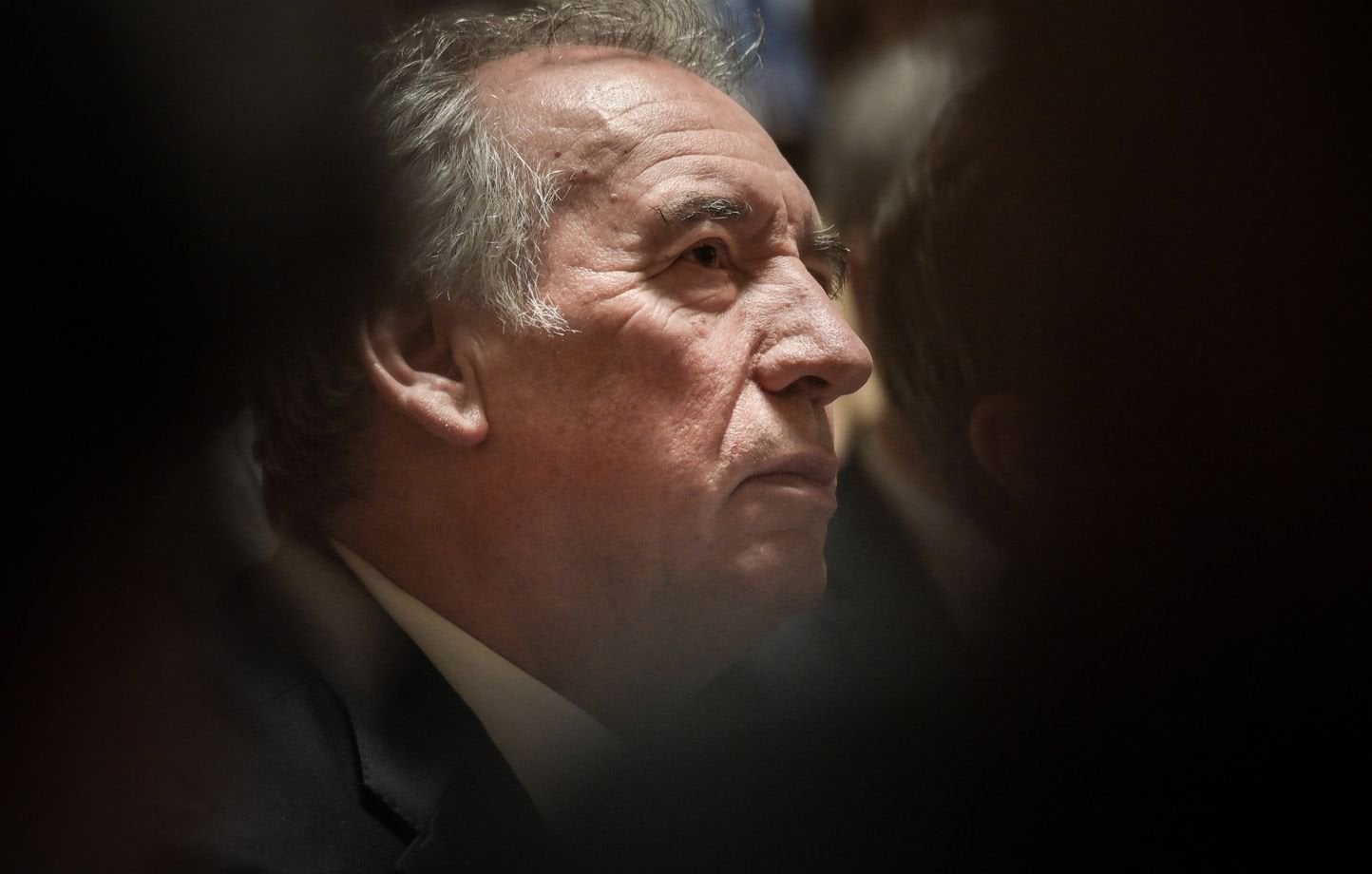 Bayrou confirme l’abandon des trois jours de carence pour les fonctionnaires
