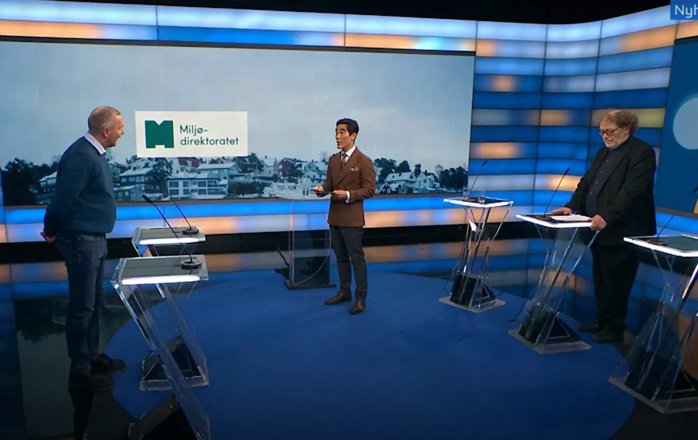 VEKKER REAKSJONER: «Debatten»-sendingen med Bellona-stifter Frederic Hauge og rådgiver i aksjonsgruppa Motvind Norge, Eivind Salen, tok en uventet vending. Nå beklager Fredrik Solvang. Foto: Skjermdump / NRK
