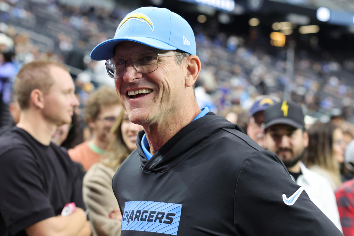 NFL playoff bracket, wild-card weekend schedule: Chargers-Texans to open postseason while Lions get bye after winning NFC's No. 1 seed
