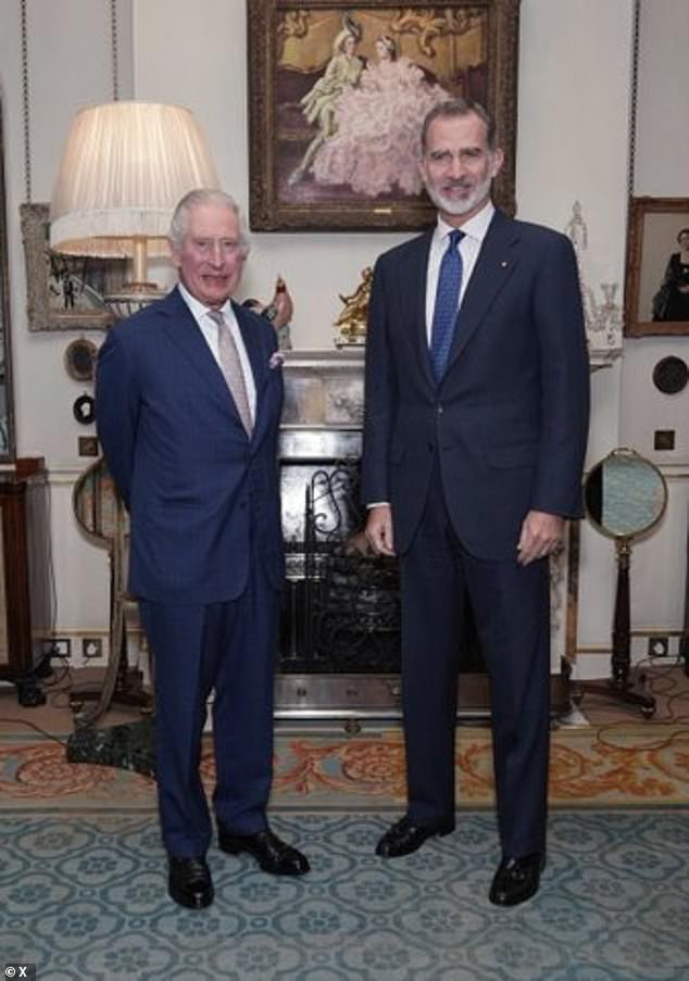 King Felipe toward over King Charles when they met at Clarence House in November 2022