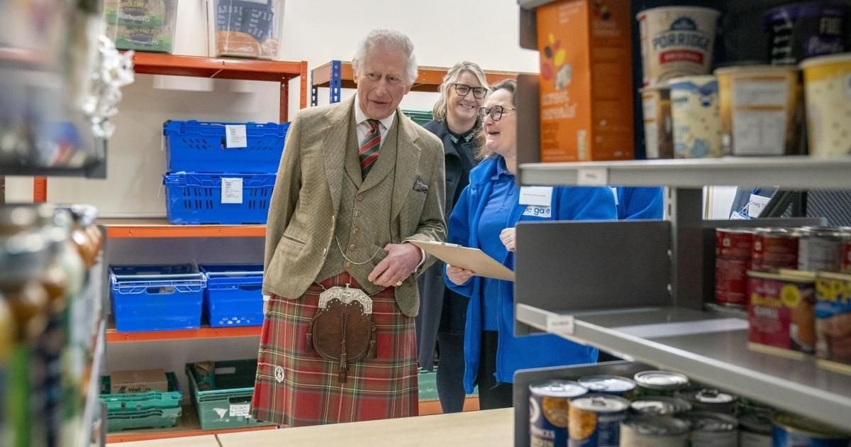 King Charles uses helicopter to visit foodbank