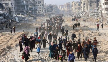 Trump Suggests Jordan, Egypt Take Palestinians; Hamas, Israel React