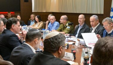 Netanyahu says Israel reserves 'right to resume war if necessary' with U.S. support