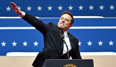 Musk accused of giving Nazi salute during Trump inauguration celebrations | Donald Trump News