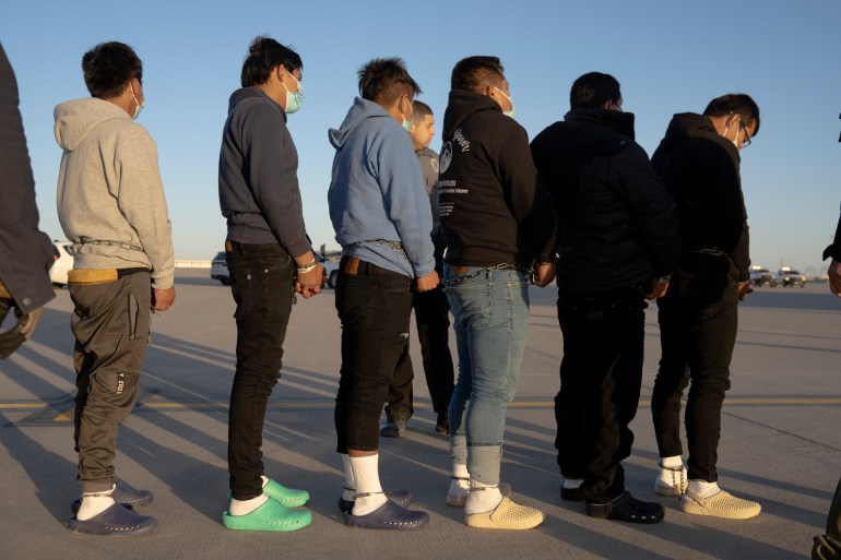 migrants
