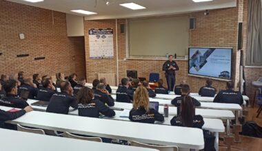 El sueldo de un inspector de Policía Nacional en España: sueldo base, pagas extra y retribuciones complementarias