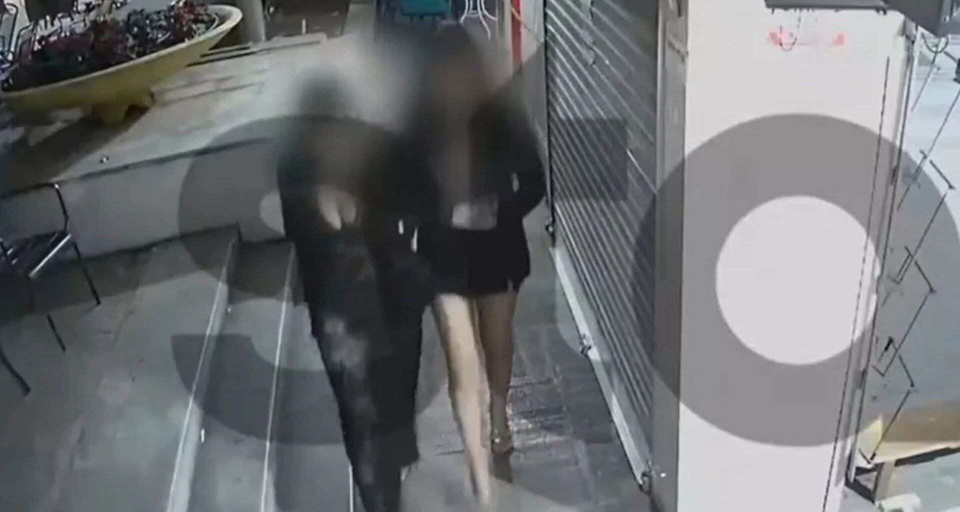Αιγάλεω: Νέο βίντεο-ντοκουμέντο από νέα σεξουαλική επίθεση – Παρενόχλησε κοπέλα και έφυγε με χαλαρό βηματισμό