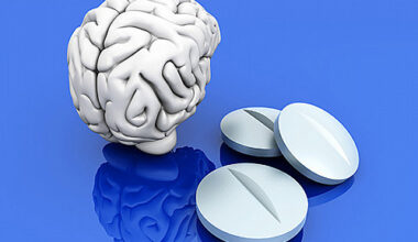 Common anticholinergic drugs like Benadryl linked to increased dementia risk